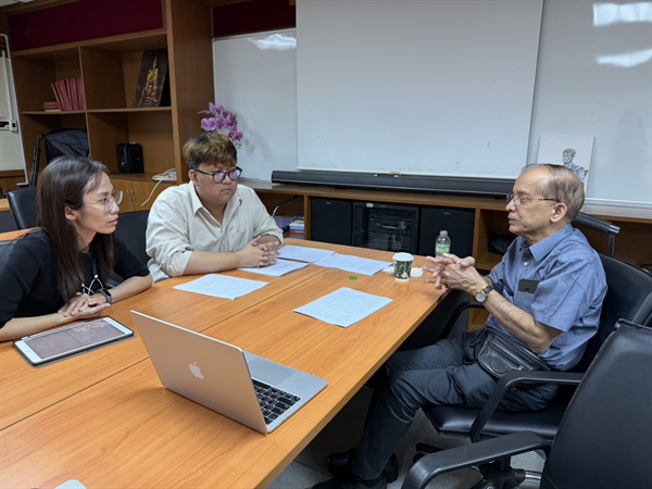 การบรรยายทางวิชาการ เรื่อง “Crystal bases for reduced imaginary Verma modules of untwisted quantum affine algebra” โดย Professor Kailash C. Misra จาก North Carolina State University สหรัฐอเมริกา